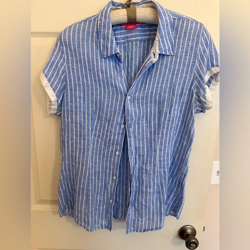 Island Company Blue and White Linen Top - Large